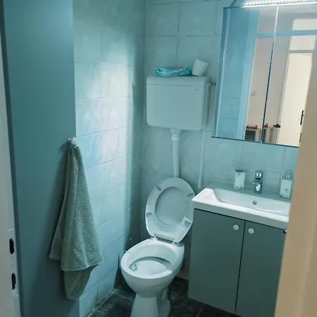 Apartment New Lovely Three Bedroom Belgrade