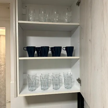 Apartment New Lovely Three Bedroom *